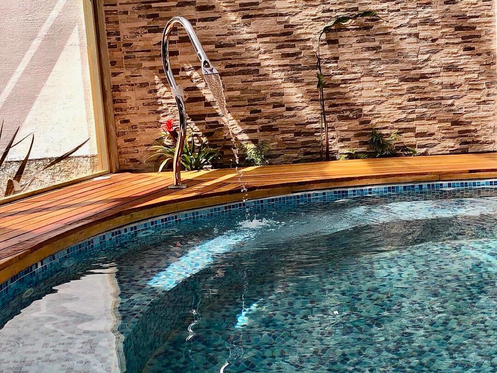 jacuzzi climatizado y cerrado 